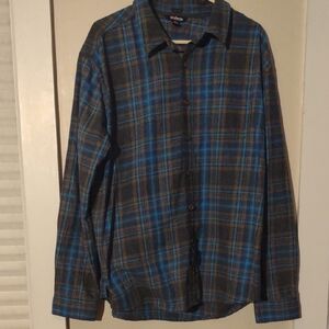 Sherpa Adventure Gear Men's XXL Blue and Brown Plaid Button Down Flannel Shirt
